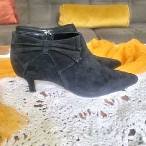 Bella Vita Booties
